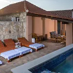 Gorgeous Home In Zastrazisce *